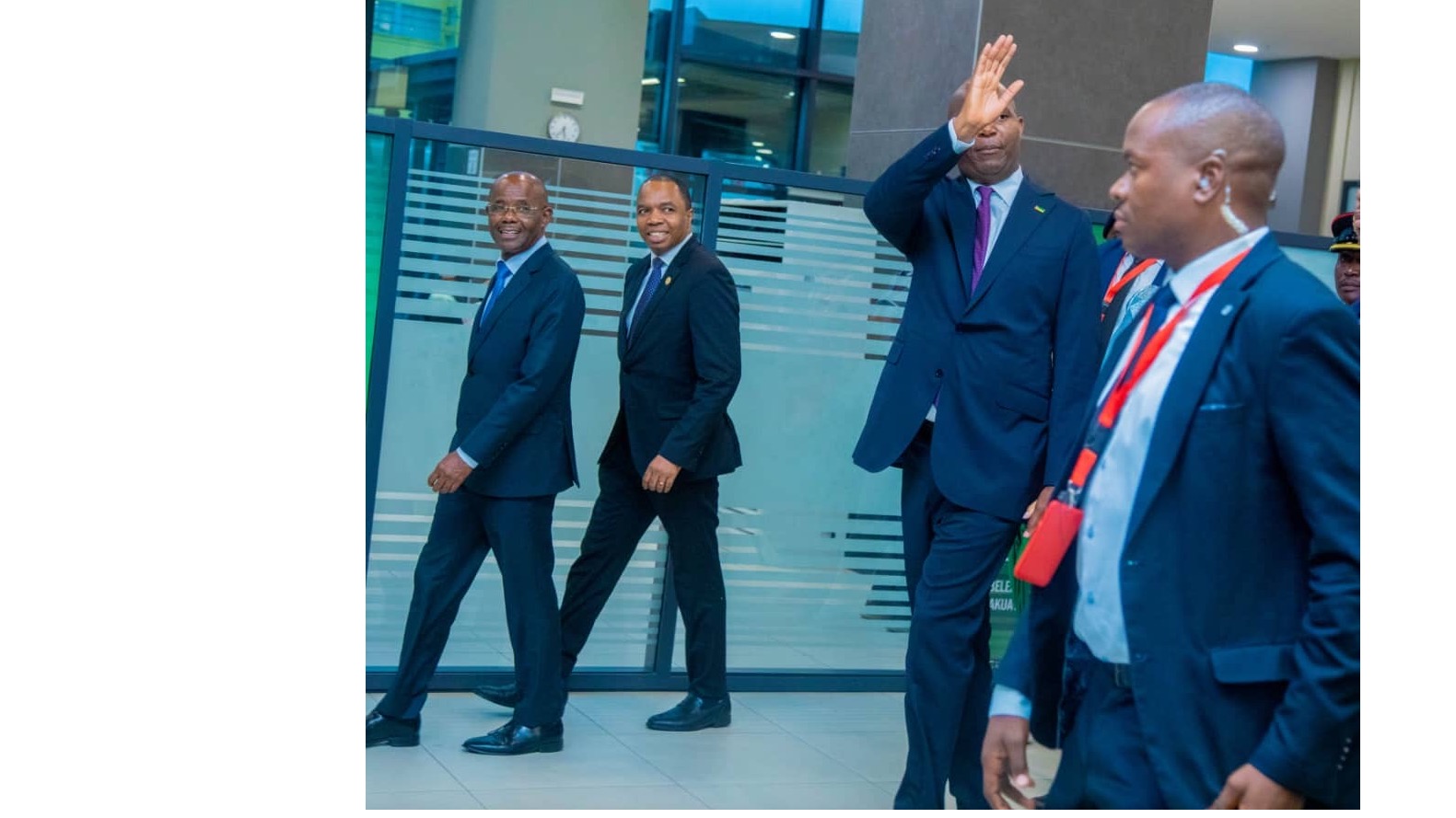 Waziri Prof. Mbarawa asisitiza ulinzi Miundombinu ya Reli